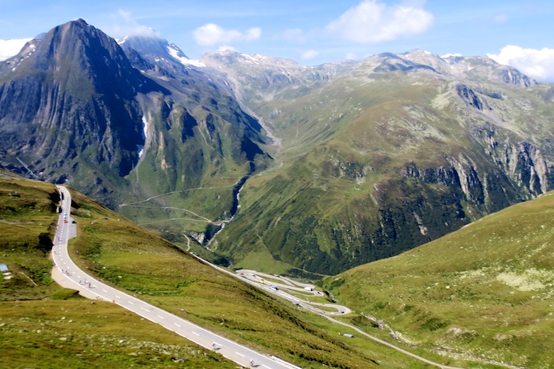 Alpinradler Alpenbervet Rennrad Schweiz Grimsel Nufenen Susten Gotthard Val Tremola Susten Airolo